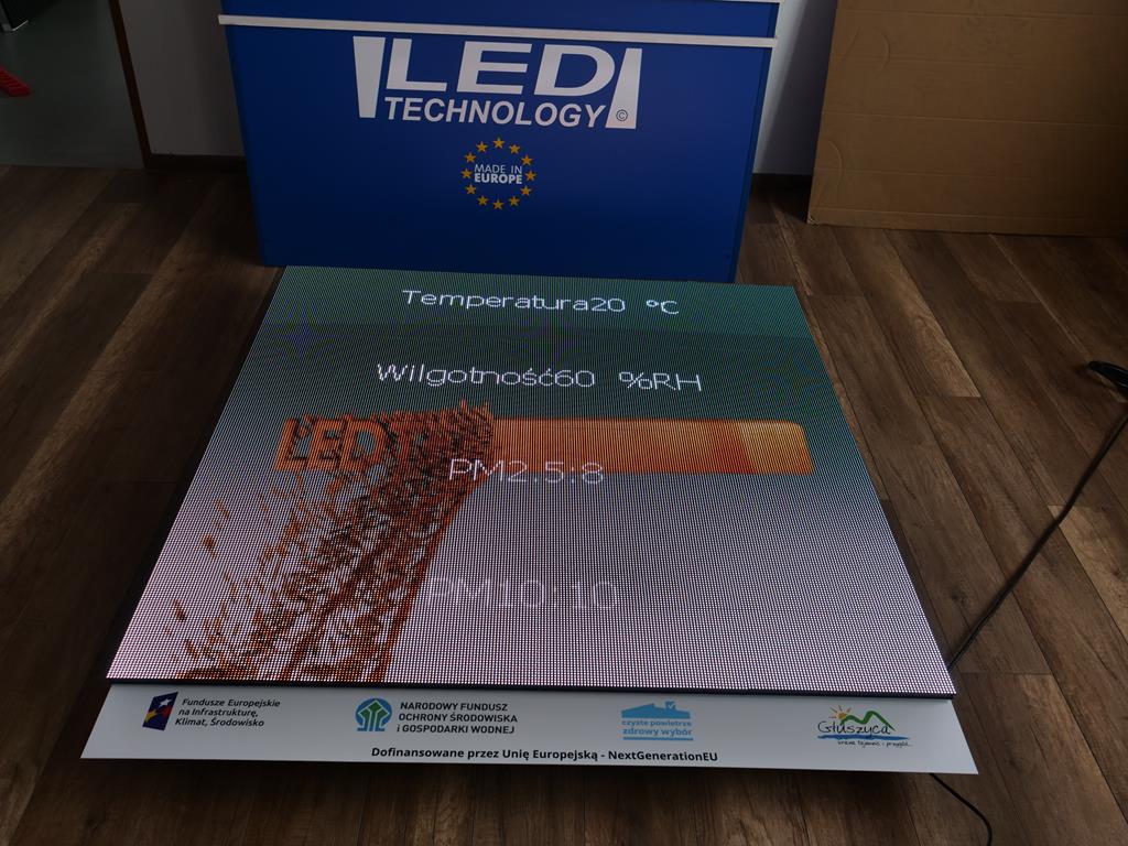 Display OP15mm-804-SMD (128x128cm) (256x256px)